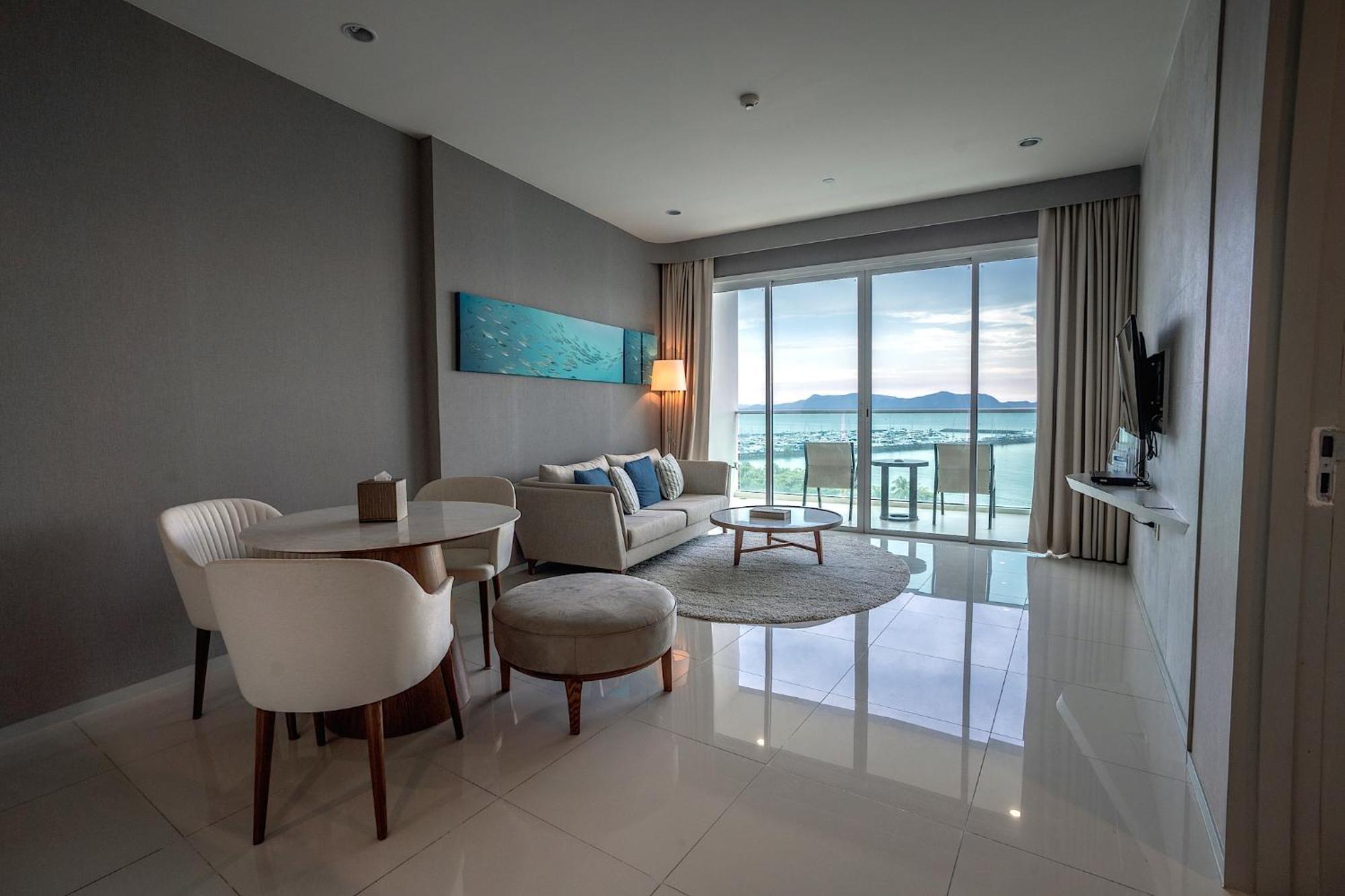 Movenpick Residences Pattaya With Ocean View 나 좀티엔 외부 사진